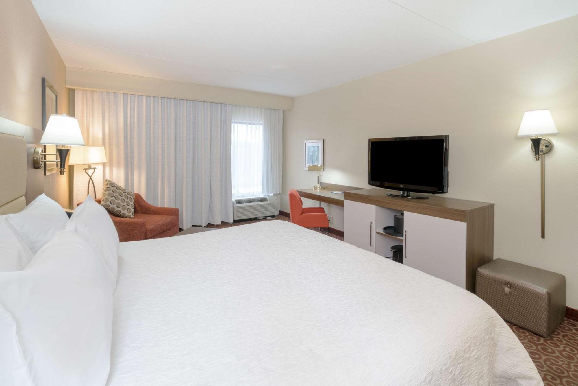 Hampton Inn Frostburg Екстер'єр фото