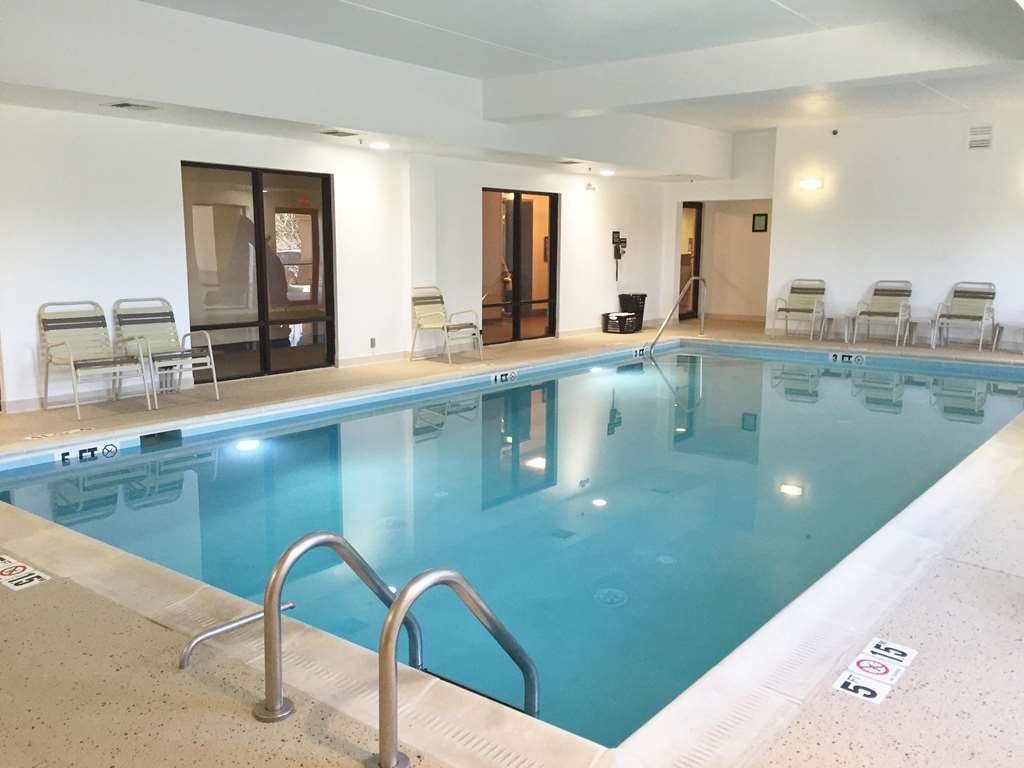 Hampton Inn Frostburg Зручності фото